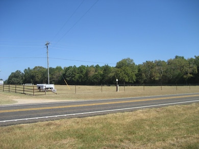 3710 State Hwy 7 W, Crockett, TX 75835 - photo 3