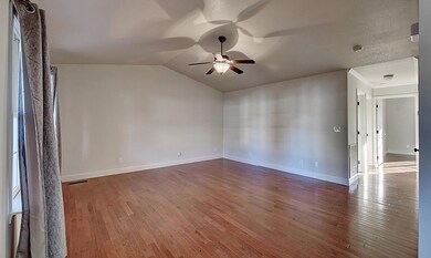 DSC_0052And8more_stitch