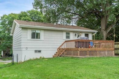 4024 E 30th St, Des Moines, IA 50317 - photo 2