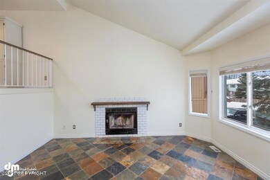 05-Living Room MS_0059