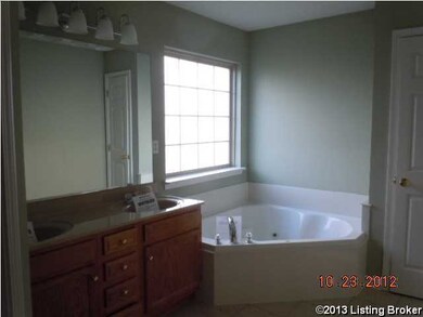 8505 Braeburn Ridge Dr, Louisville, KY 40228 - photo 7