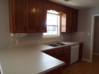 209 Brittany Ct, Macon, GA 31216 - photo 7