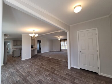 17 S Emperor Dr, Concord, NH 03303 - photo 4