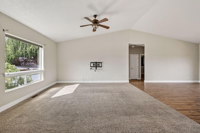 625 E A St, Culver, OR 97734 - photo 5