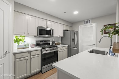 9050 Double r Blvd unit 1122, Reno, NV 89521 - photo 6