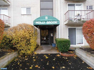 3421 W Chester Pike unit B35, Newtown Square, PA 19073 - photo 6