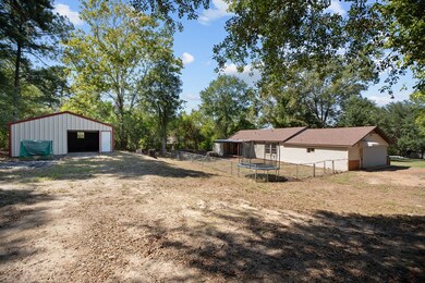 3230 Cecil Jones St, Nacogdoches, TX 75961 - photo 5