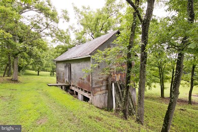 323 Apple Harvest Dr, Martinsburg, WV 25401 - photo 7