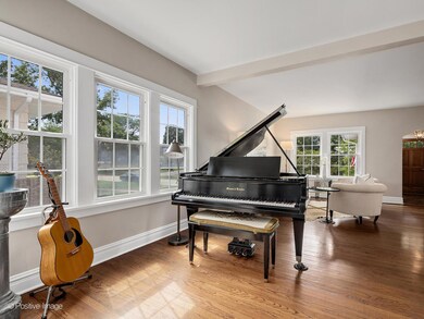 213 Walker Ave, Clarendon Hills, IL 60514 - photo 6