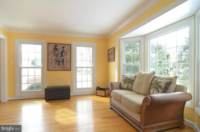 13561 Melville Ln, Chantilly, VA 20151 - photo 4