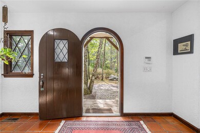 57 Valleybrook Dr, East Greenwich, RI 02818 - photo 5