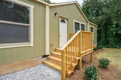 1090 Apal River Woods Dr, Madison, GA 30650 - photo 4