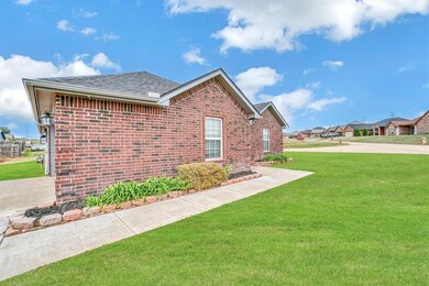 115 Gambel Ln, Elk City, OK 73644 - photo 6