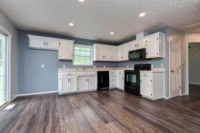 210 Shady Acres Cir, Nixa, MO 65714 - photo 4