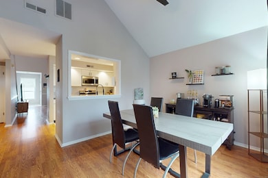 20 Raymond Place unit 3-14B, Danbury, CT 06810 - photo 6