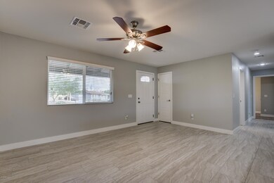 716 N 95th Cir-7