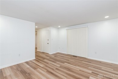 2373 Obetz Dr unit B, Beavercreek, OH 45434 - photo 4