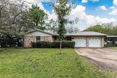 645 N Avenue A, Springtown, TX 76082 - photo 2