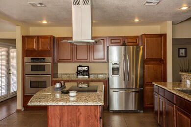 Kitchen (Photo by KC Creative Design) -1
