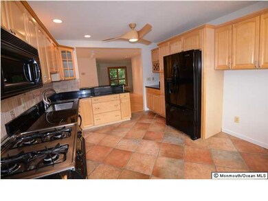 104 Ambassador Dr, Red Bank, NJ 07701 - photo 4