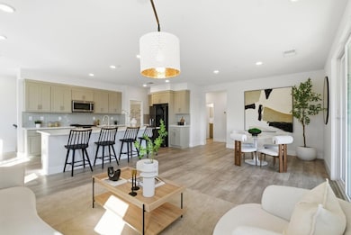 490 Trace Ln, Hayward, CA 94544 - photo 5