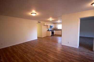 5825 W Citrus Way, Glendale, AZ 85301 - photo 6