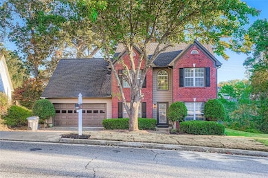 1570 Twin Bridge Ln, Lawrenceville, GA 30043 - photo 2