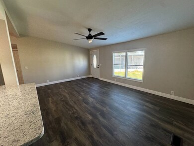 2525 Gulf City Rd unit 12, Ruskin, FL 33570 - photo 4