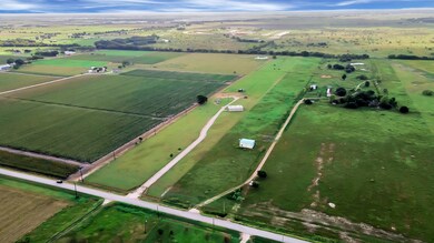 17603 Pleasant Rd, Needville, TX 77461 - photo 5