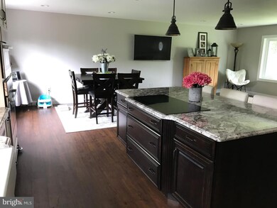 2712 Hunting Ridge Ct, Baldwin, MD 21013 - photo 2