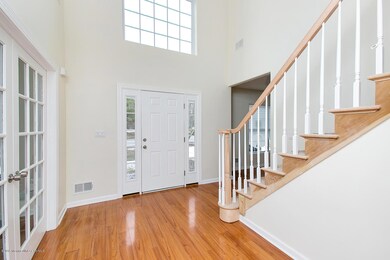 3442 W Bangs Ave Neptune City-large-029-