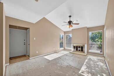 1201 Bering Dr unit 86, Houston, TX 77057 - photo 4