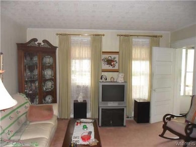 72 8th Ave, North Tonawanda, NY 14120 - photo 3