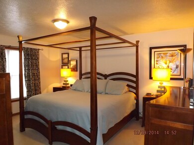 2850 Master Bedroom