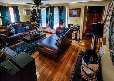 89 Wainwright St, Providence, RI 02908 - photo 7