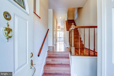 7403 Setting Sun Way, Columbia, MD 21046 - photo 3