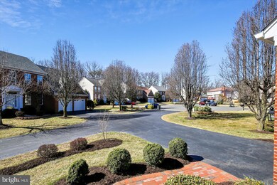 7716 Royal Azalea Ct, Springfield, VA 22153 - photo 3