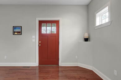 1705AnnStreet-04