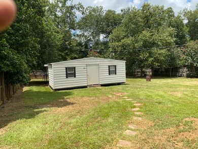 1203 Forest Glen Dr, Albany, GA 31707 - photo 6