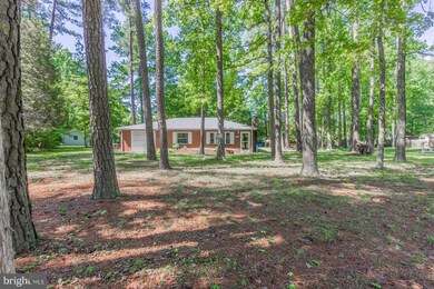 141 Fort King Dr, Colonial Beach, VA 22443 - photo 2