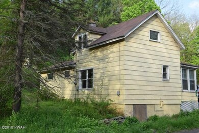 110 Texas Palmyra Hwy, Hawley, PA 18428 - photo 2