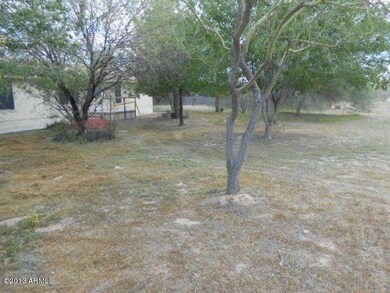 023-232798  front landscape