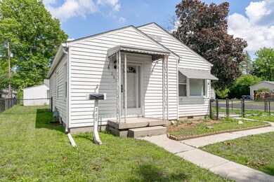 269 S 9th Ave, Beech Grove, IN 46107 - photo 5