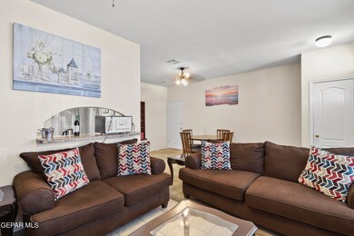 645 Maravillas St, El Paso, TX 79928 - photo 6