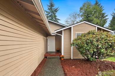 10919 10th Dr SE, Everett, WA 98208 - photo 3