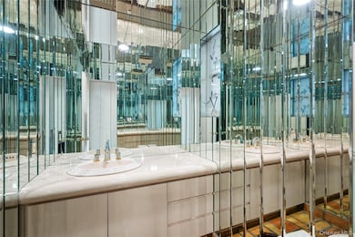 147 Darters Ln, Manhasset, NY 11030 - photo 6