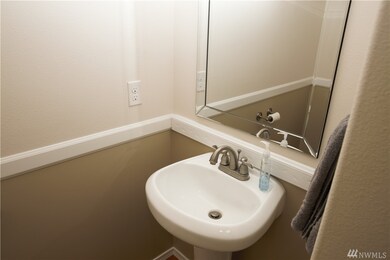 411 Burnett Ct NW, Orting, WA 98360 - photo 7