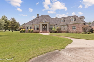 301 Rue Novembre, Scott, LA 70583 - photo 2