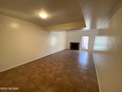 4021 N Weimer Place unit 14, Tucson, AZ 85719 - photo 6
