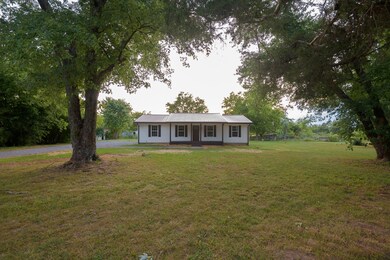 324 Harrison Rd, Shelbyville, TN 37160 - photo 7